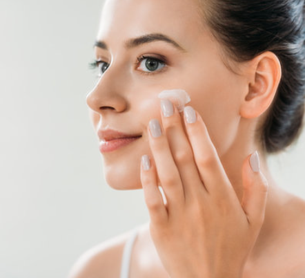 Brightening face cream with Vitamin C for radiant skin